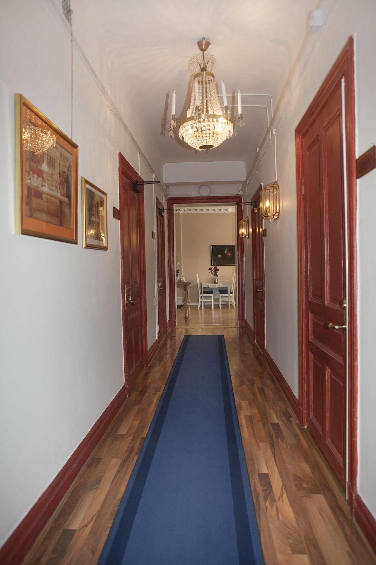 Hotell Goeta Йоребру Екстериор снимка