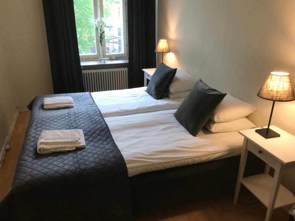 Hotell Goeta Йоребру Екстериор снимка